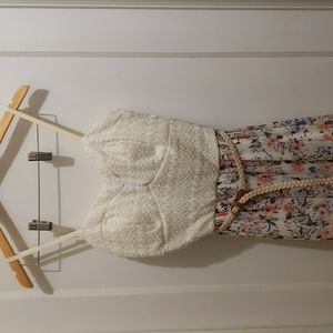 ❇️NWT❇️ Belted Floral Maxi Dress - XL